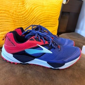 Brooks Cascadia Running shoes